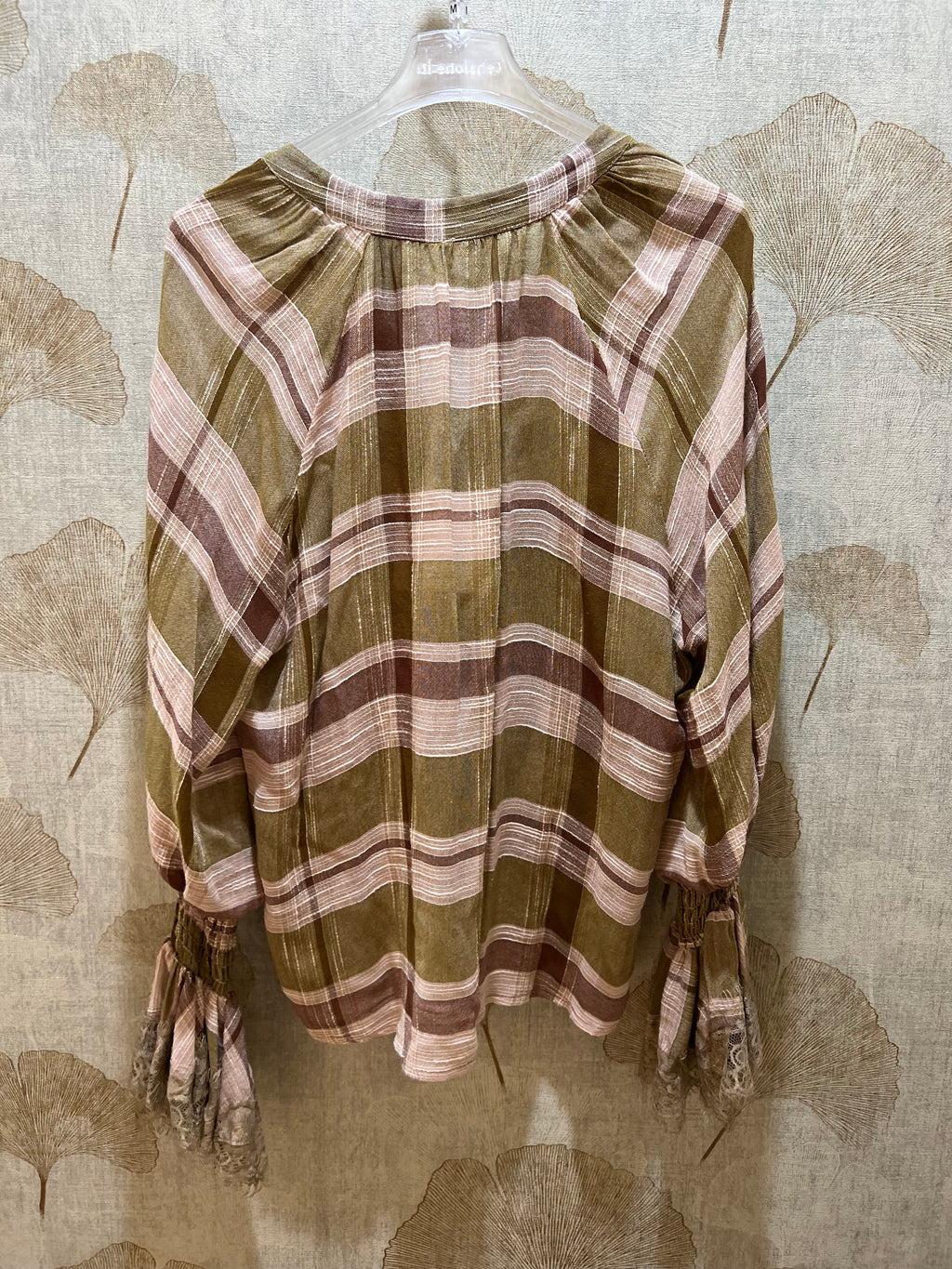 Camicia scacchi tensione in